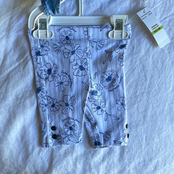 Calvin Klein Jeans Jean Baby Girl Outfit - Picture 2 of 4